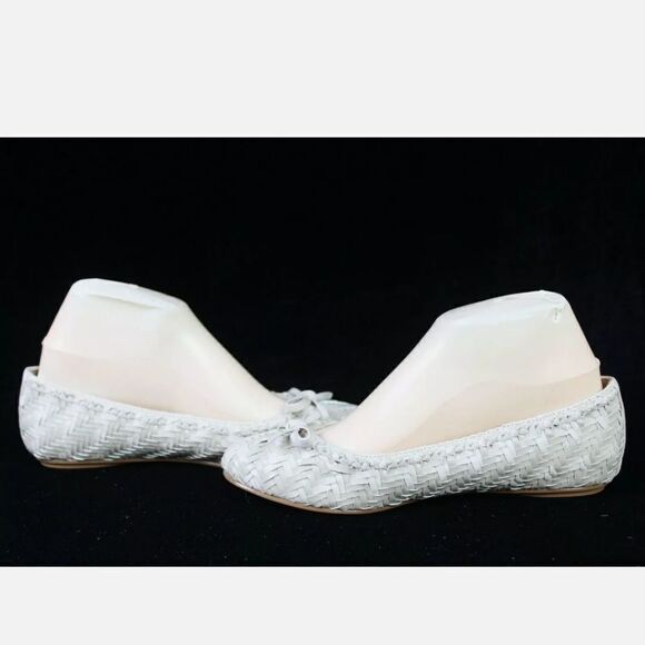 Kelsi Dagger Weave Bow Toe Slip On Shoes Size 7.5M. - Picture 6 of 9